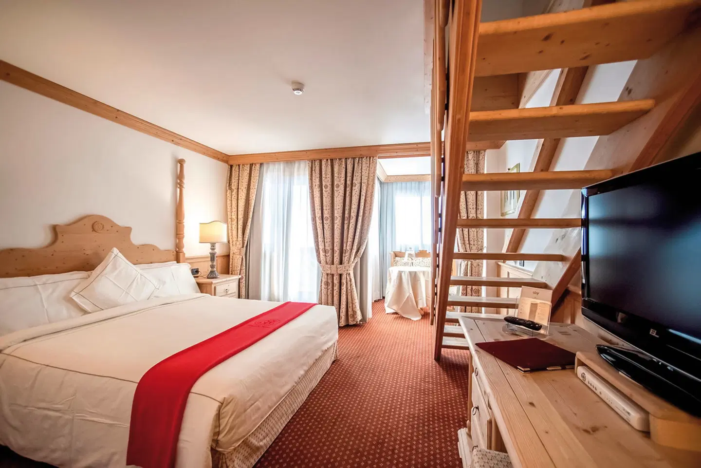 Grifone ROOM_EXAMPLE