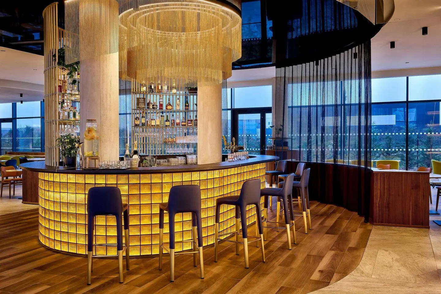 Courtyard by Marriott Lyon Eurexpo Stadium Bar