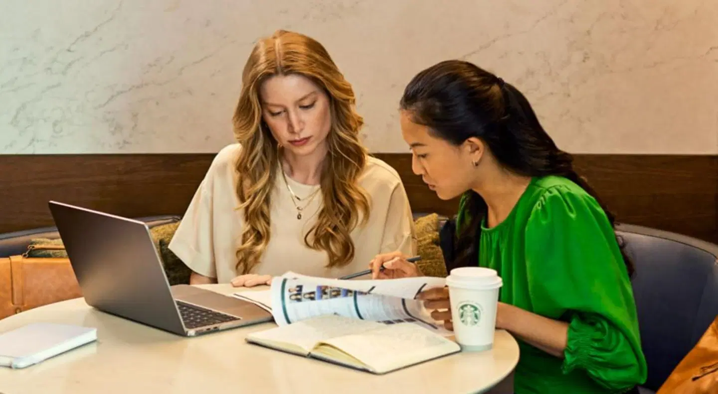 Courtyard by Marriott Lyon Eurexpo Stadium PEOPLE