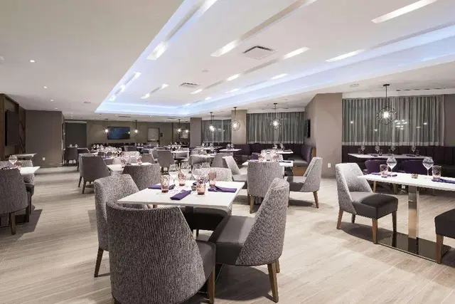 Hilton Garden Inn Ottawa Downtown Restaurant