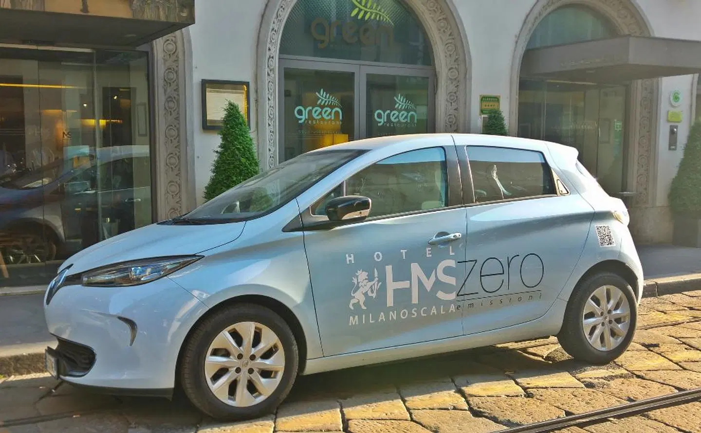 Milano Scala HEALTH_BEAUTY