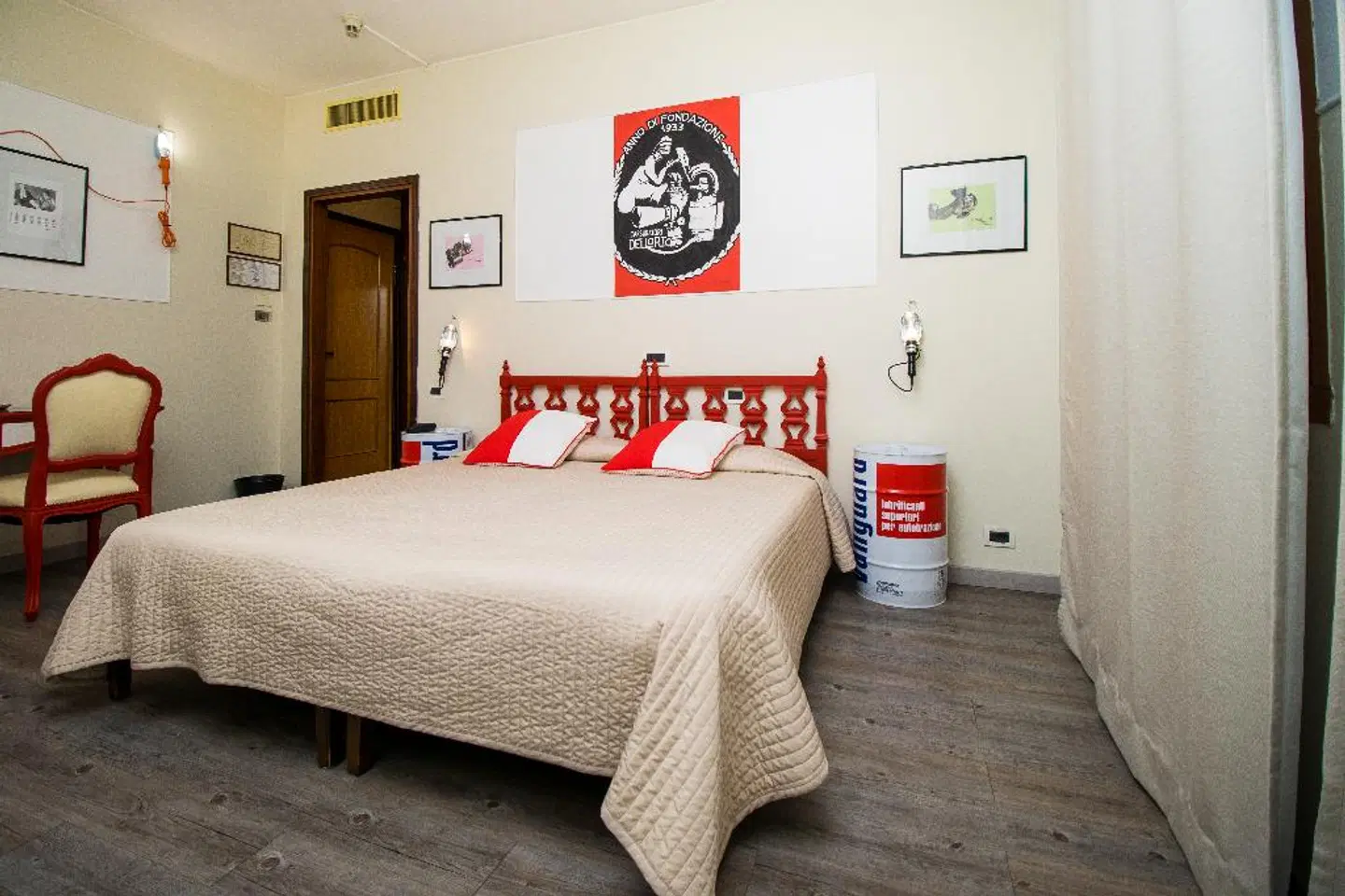 Admiral ROOM_EXAMPLE