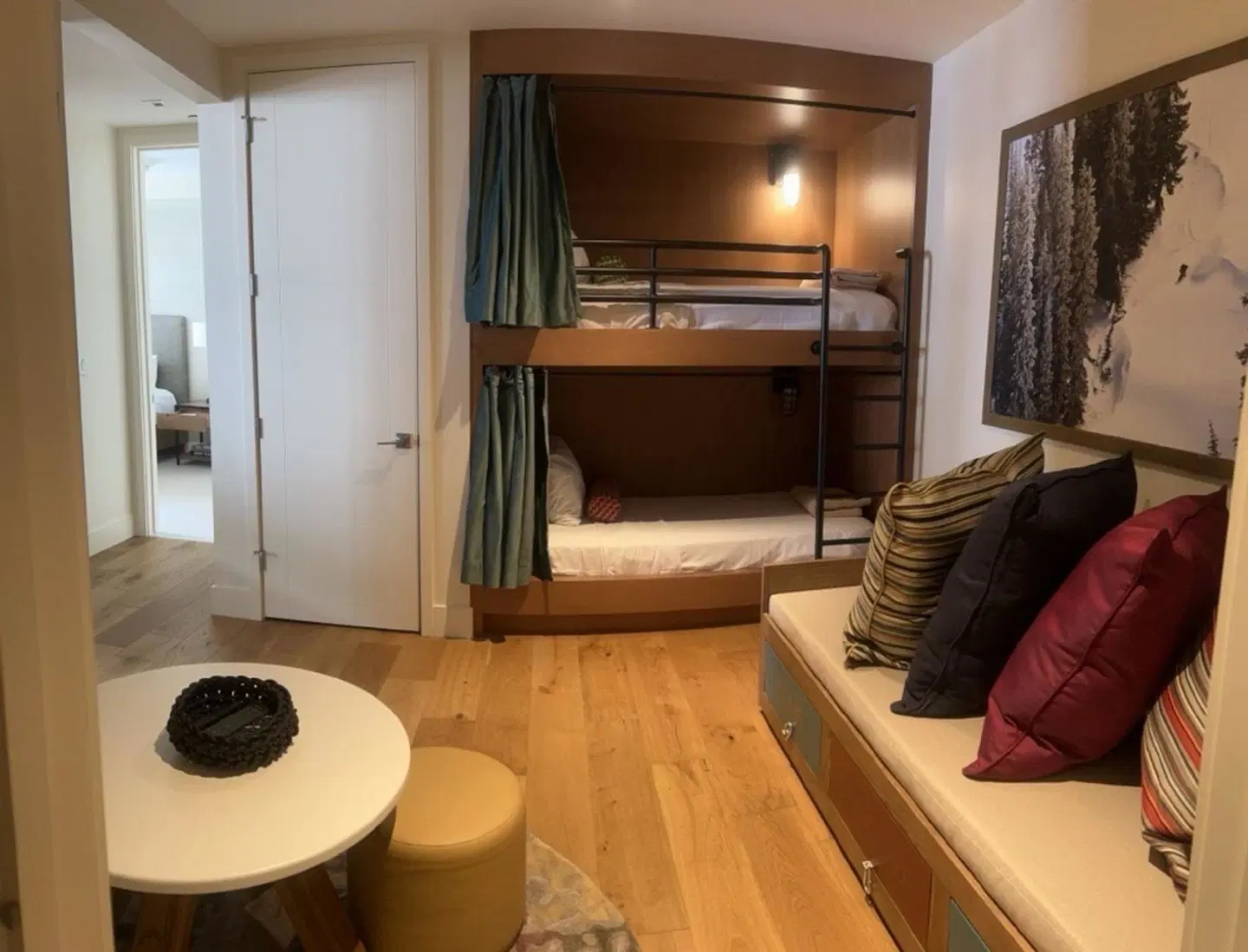 Lift Park City ROOM_EXAMPLE