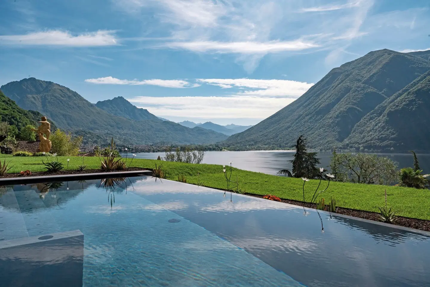 ARIA Retreat & SPA OUTDOOR_POOL