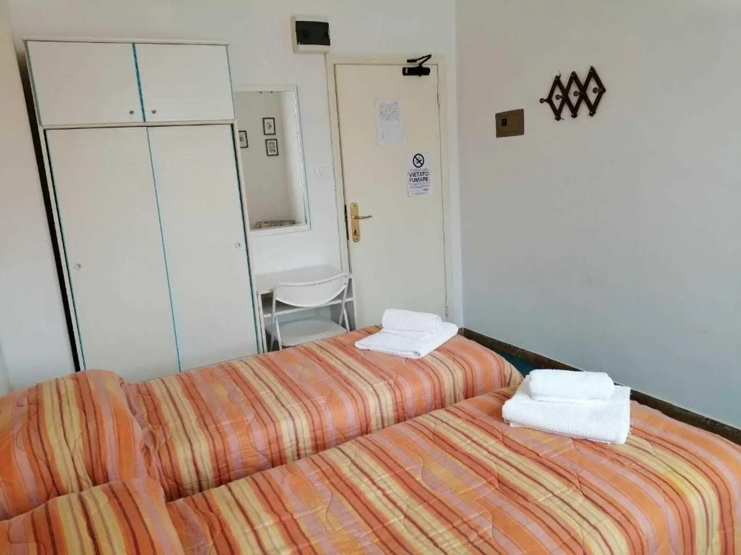 hotel manolita ROOM_EXAMPLE