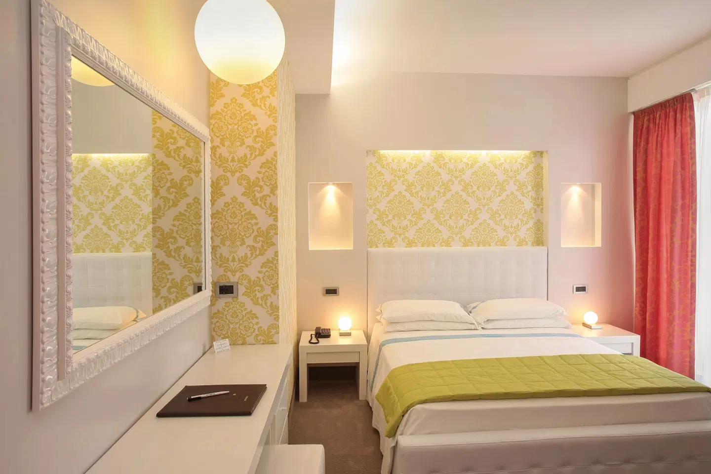 Rivamare ROOM_EXAMPLE