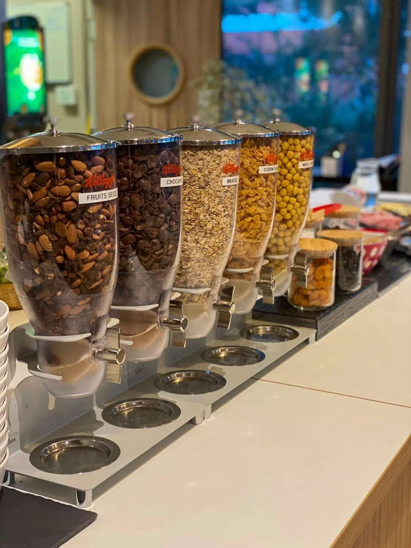 Quality Suites Lyon 7 Lodge Restaurant