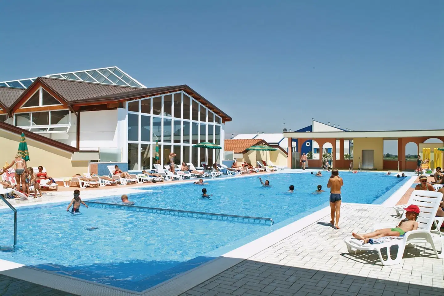 Villaggio La Quercia OUTDOOR_POOL