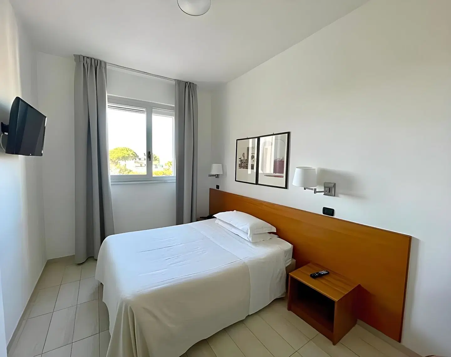 Majesty Bari ROOM_EXAMPLE