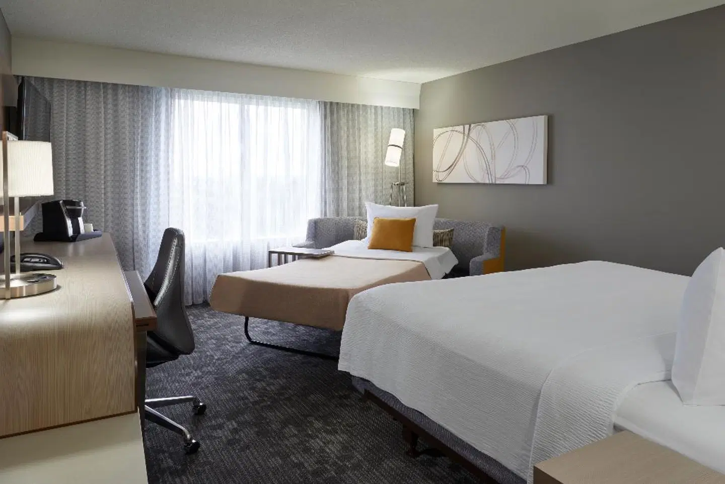 Courtyard by Marriott Toronto Airport ROOM_EXAMPLE