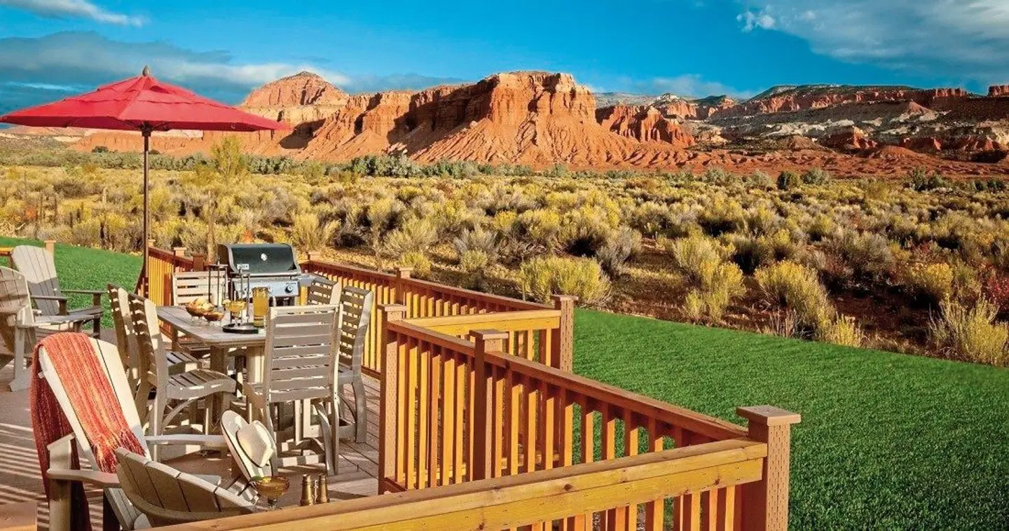 Capitol Reef Resort LANDSCAPE