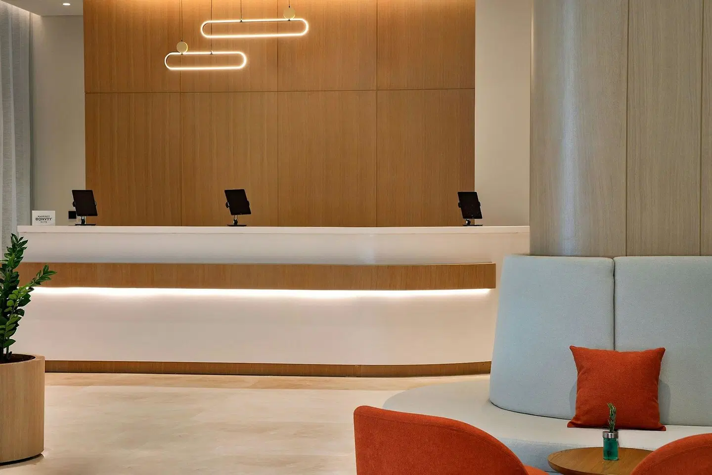 Courtyard by Marriott World Trade Center, Abu Dhabi LOUNGE_LOBBY