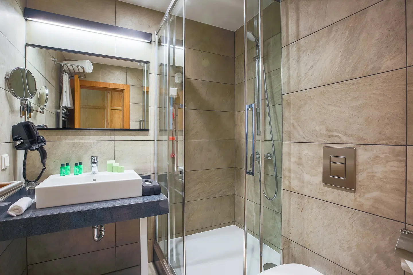 HVD Grand Hotel Suhl Badezimmer