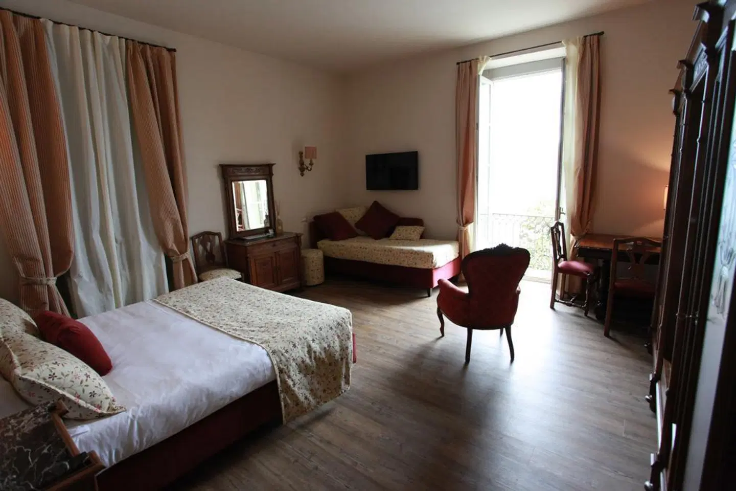 Royal Victoria ROOM_EXAMPLE