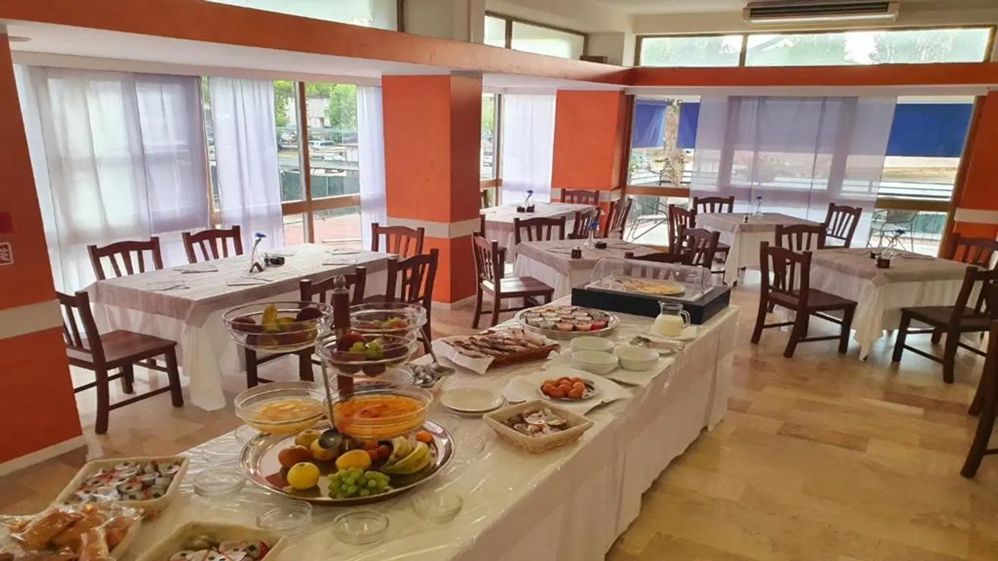 Prestige Miramare Restaurant