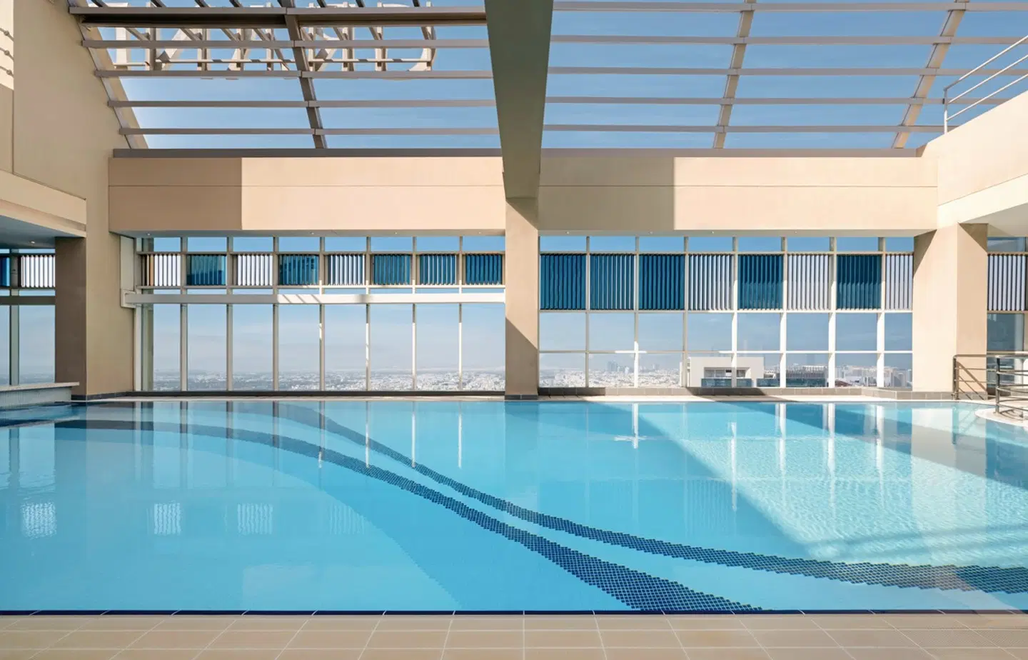 Grand Millennium Al Wahda OUTDOOR_POOL