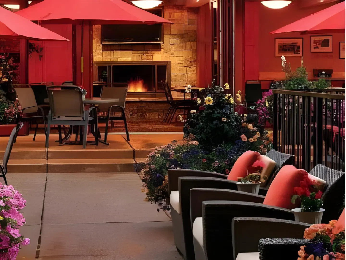Aspen Square Condominium Hotel Terrasse