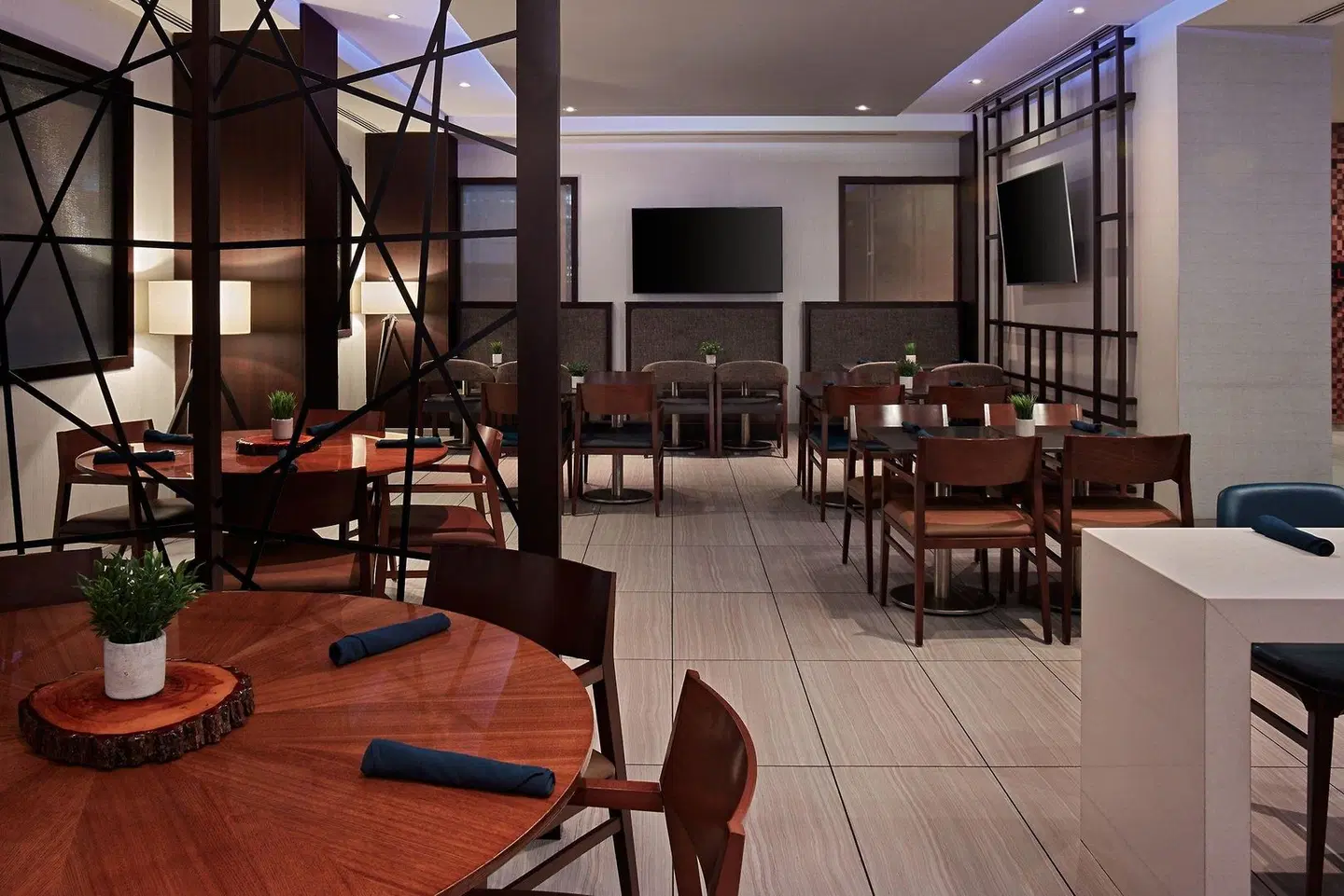 Toronto Airport Marriott Hotel LOUNGE_LOBBY