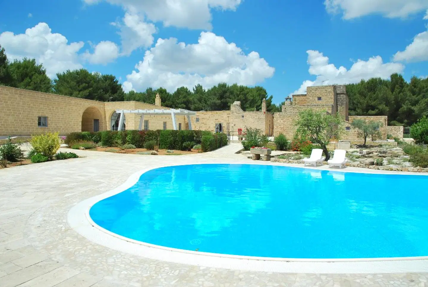 Masseria Relais Santa Teresa OUTDOOR_POOL