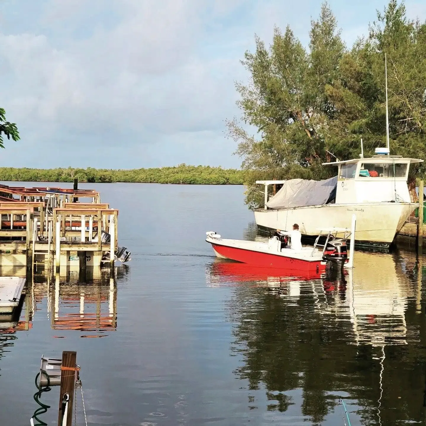 Parkway Motel & Marina Strand