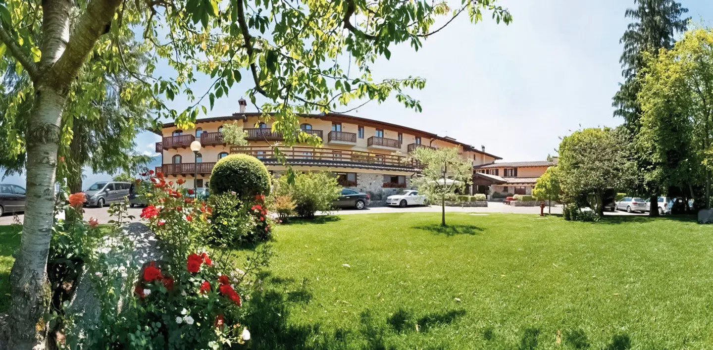 Pineta Campi EXTERIOR