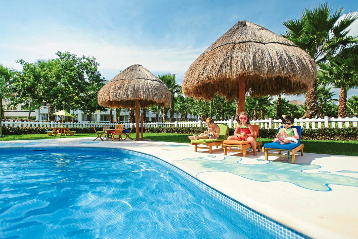 Princess Family Club Riviera OUTDOOR_POOL