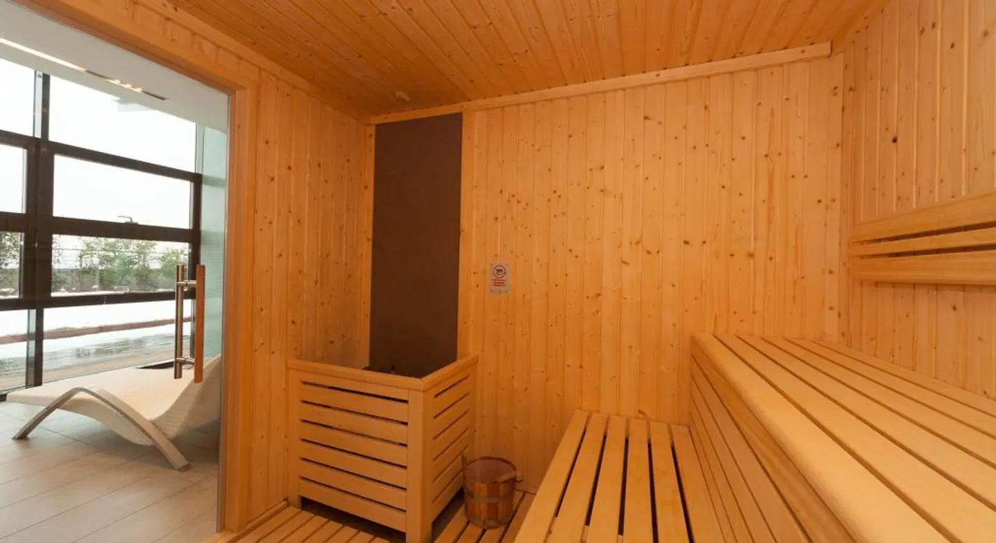 RMH Modena Des Arts HEALTH_BEAUTY