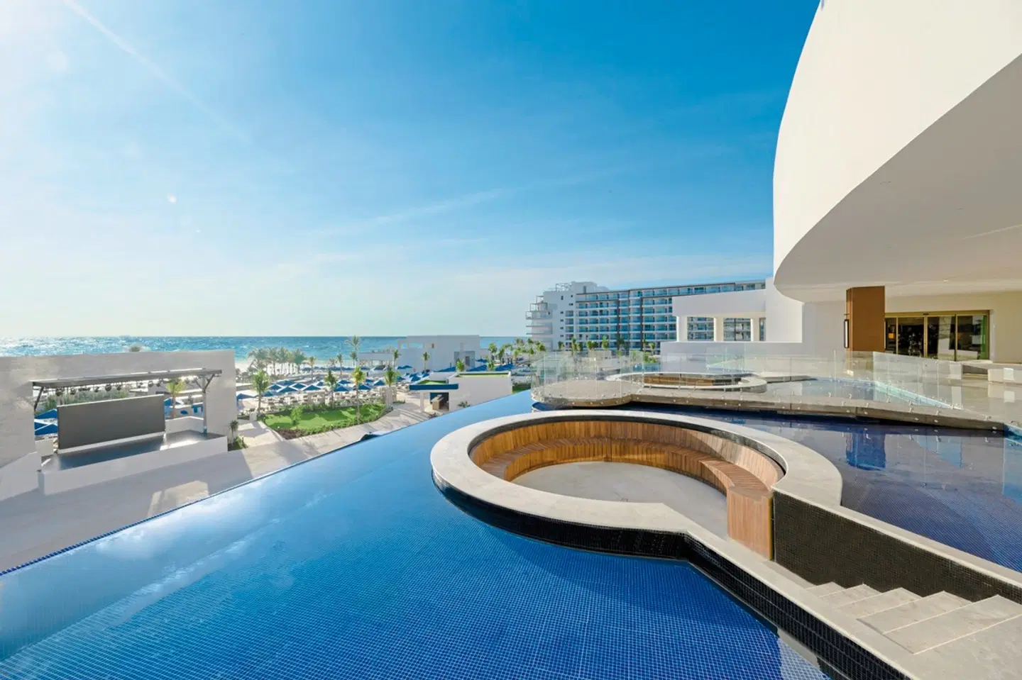 Royalton Splash Riviera Cancun OUTDOOR_POOL