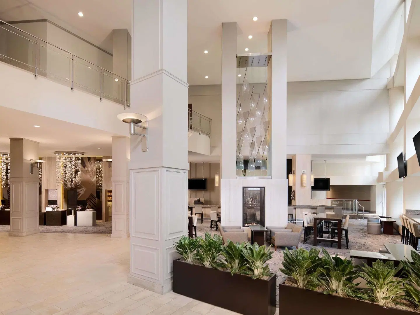 Swissôtel Chicago LOUNGE_LOBBY