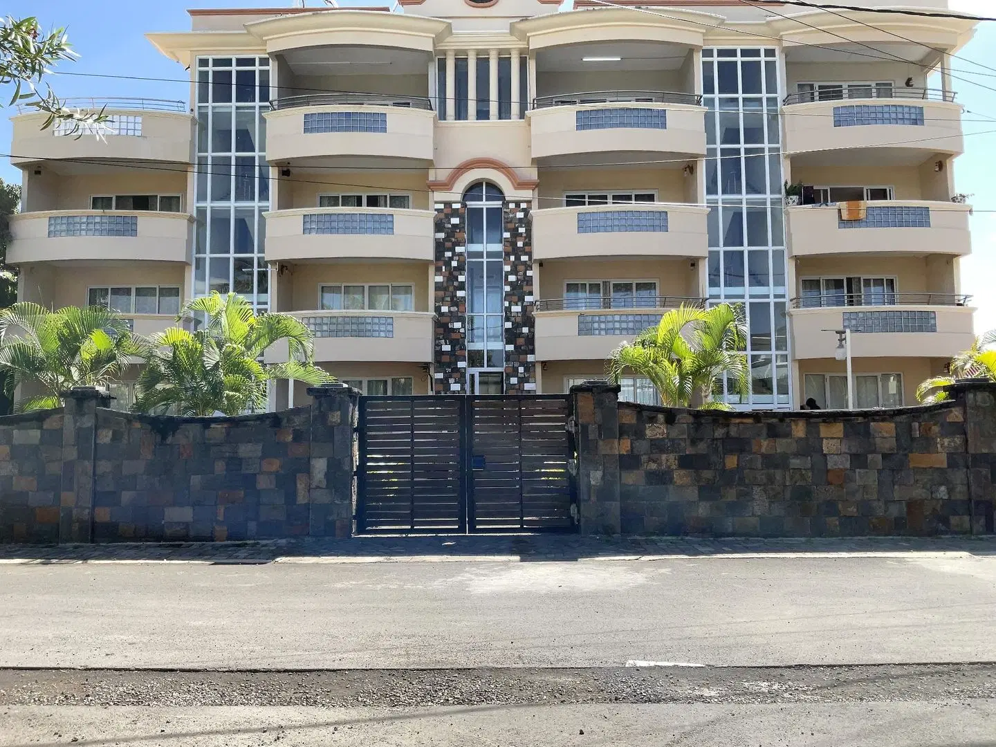 Blue Bay Holiday Resort EXTERIOR