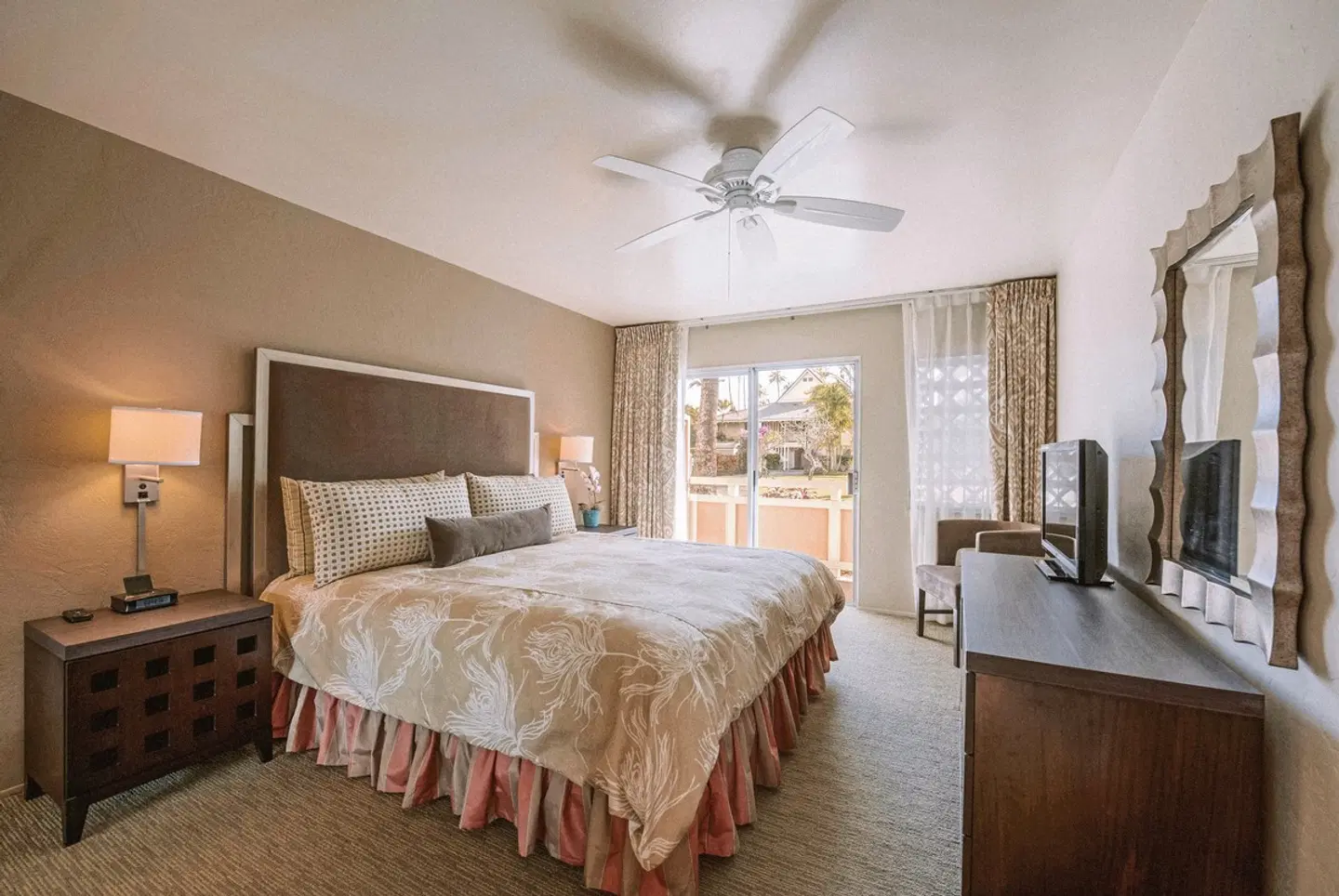 Plantation Hale Suites ROOM_EXAMPLE