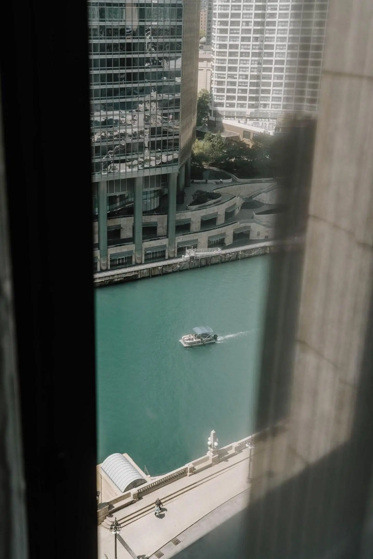 Club Quarters, Wacker At Michigan EXTERIOR