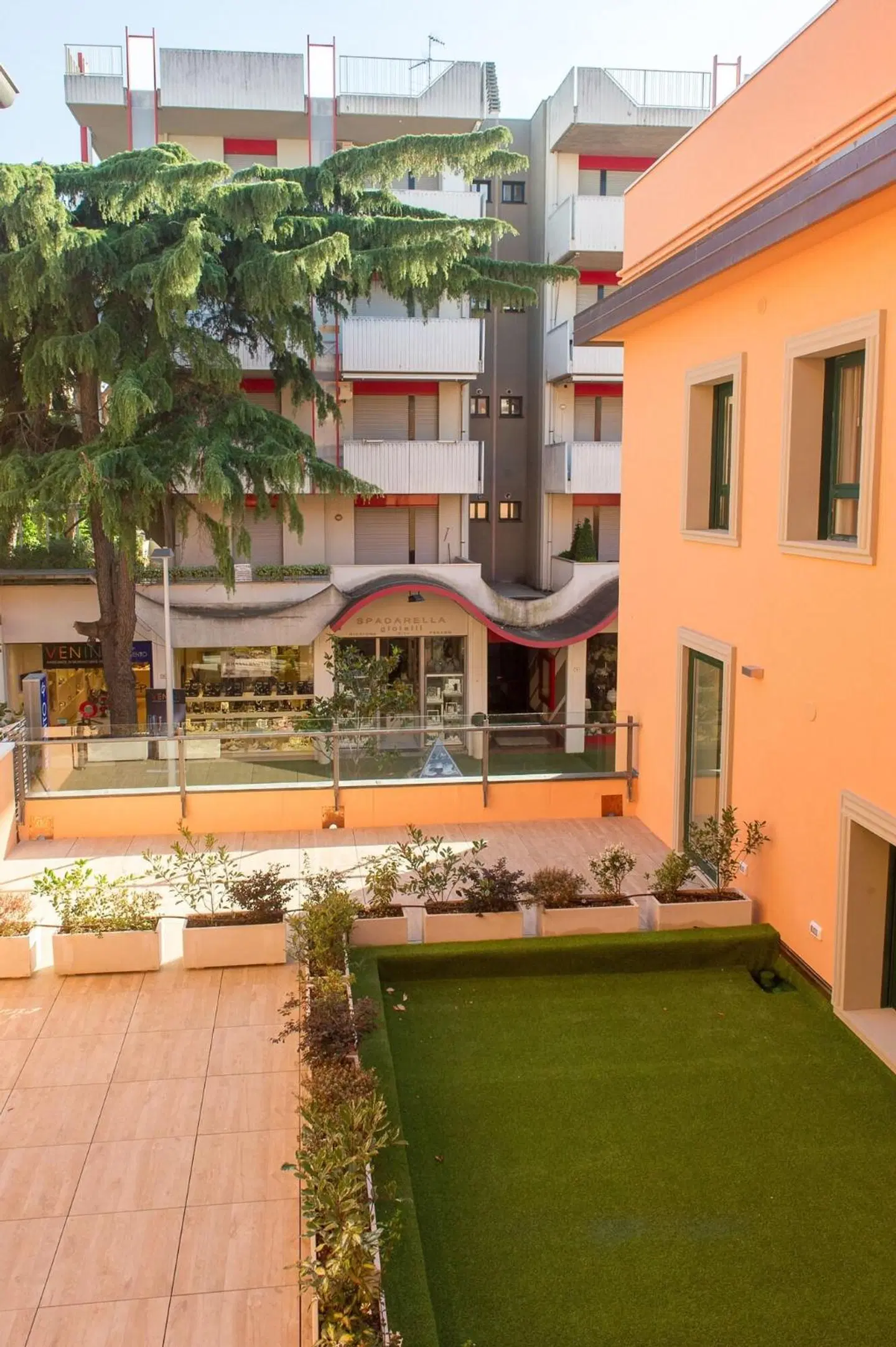 Metropol Ceccarini Suite Terrasse