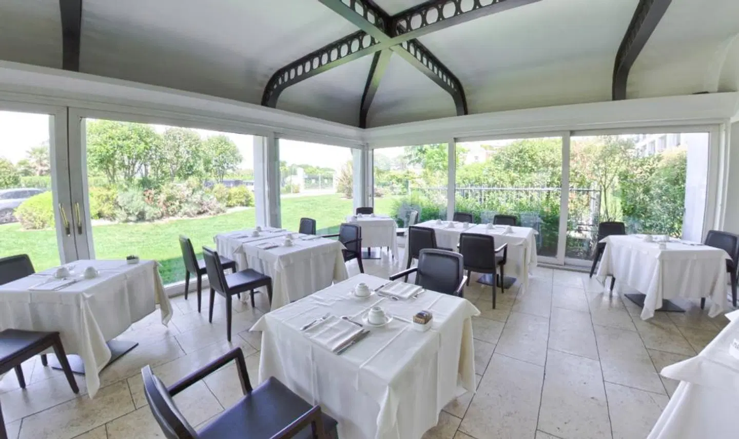 Palace Hotel Restaurant