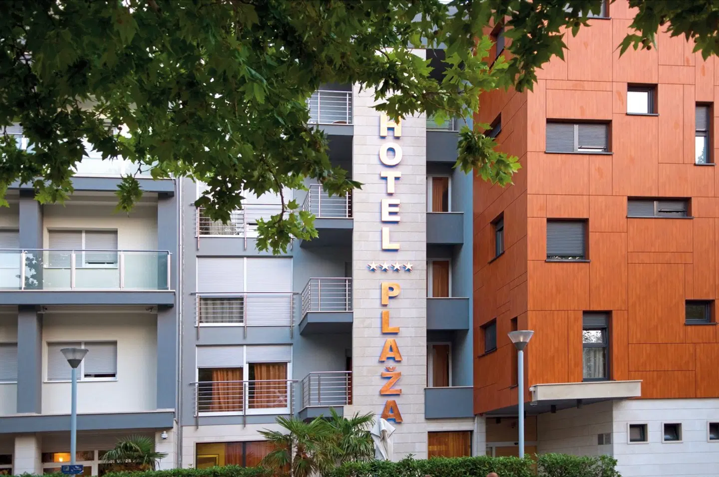 Hotel Plaza Omis EXTERIOR