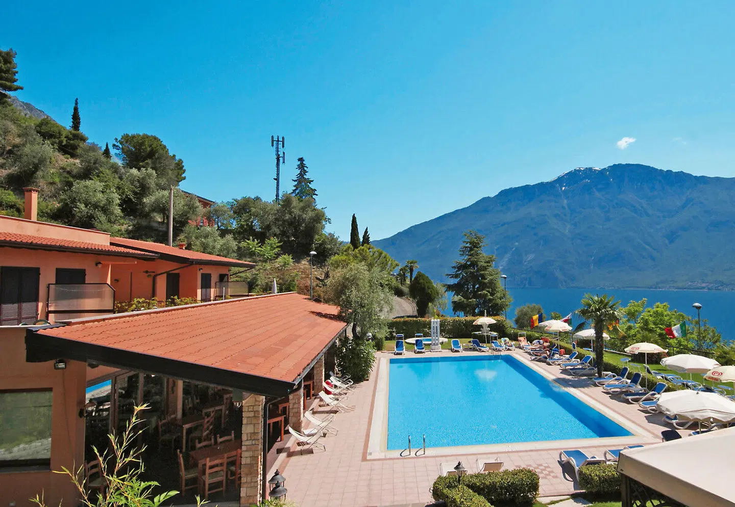 Residence La Rotonda OUTDOOR_POOL