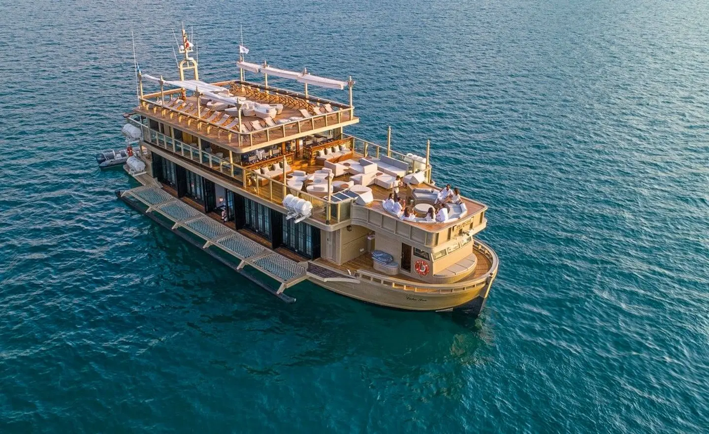 AYANA Komodo Waecicu Resort EXTERIOR