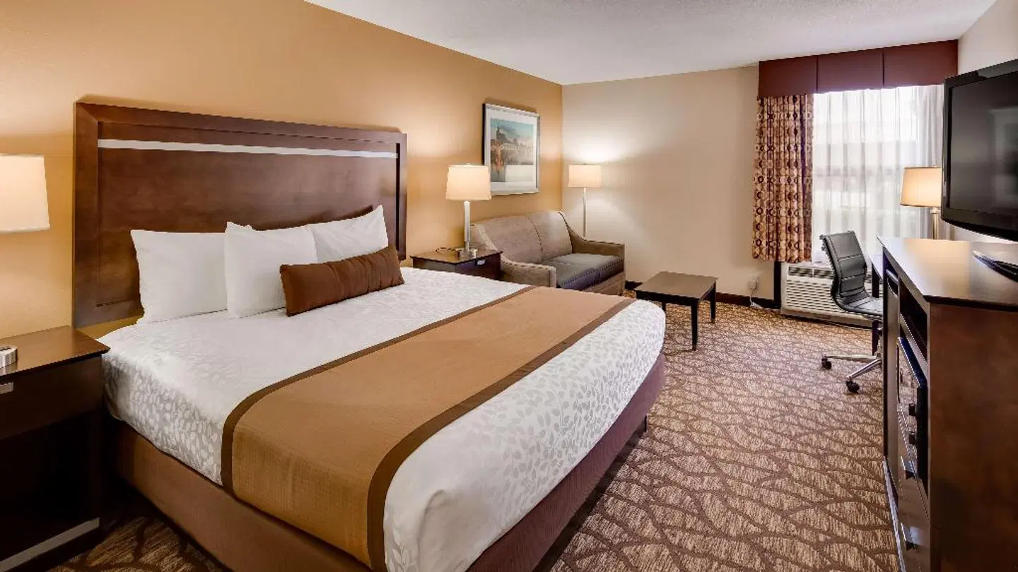 Best Western Plus Belle Meade Inn & Suites ROOM_EXAMPLE
