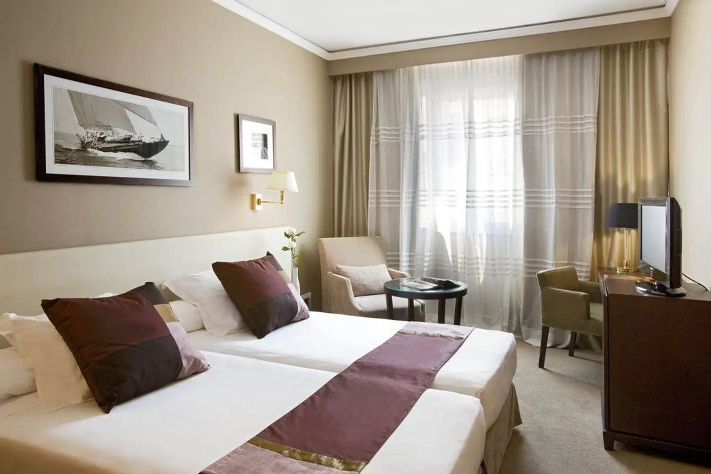 Conqueridor ROOM_EXAMPLE