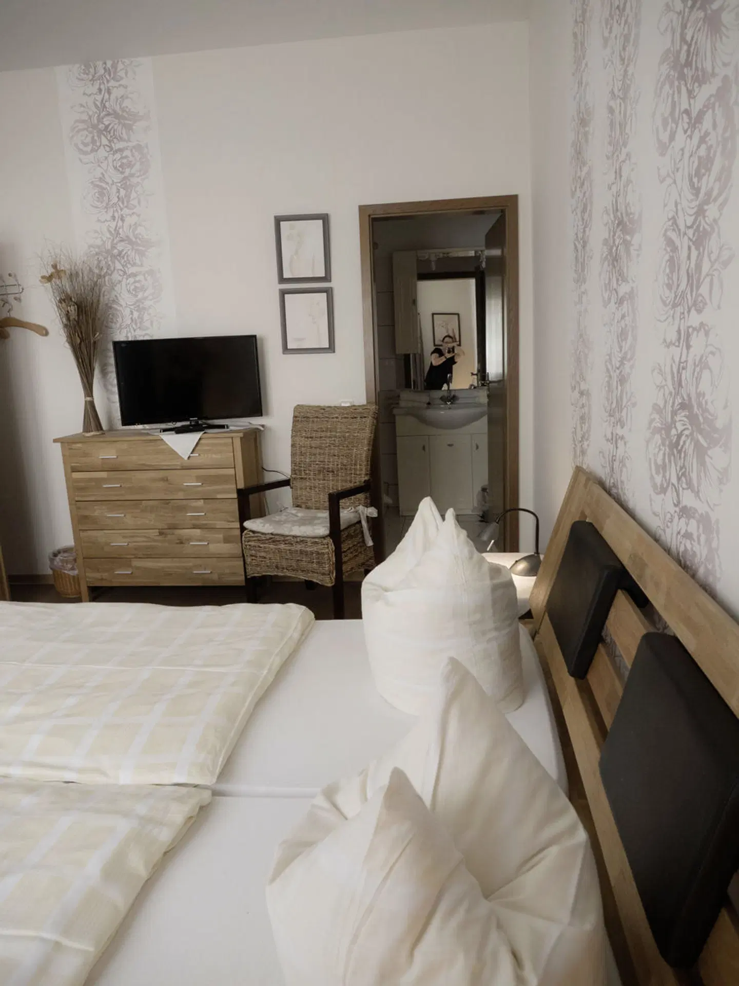 Pension Café Bothe ROOM_EXAMPLE