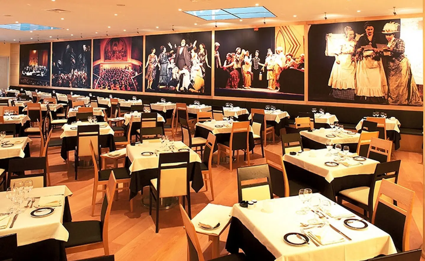 Vila Gale Opera Restaurant