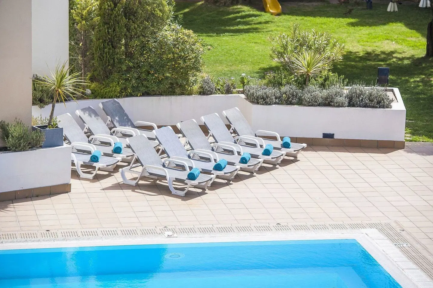 Hotel Londres Estoril OUTDOOR_POOL