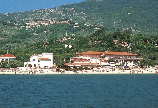 Riva del Sole EXTERIOR