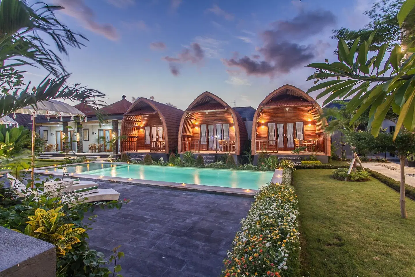 Mailaku House OUTDOOR_POOL