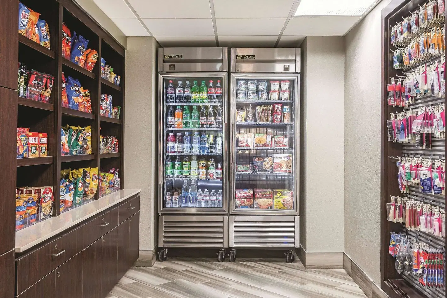 La Quinta Inn & Suites by Wyndham Univ Area Chapel Hill LOUNGE_LOBBY