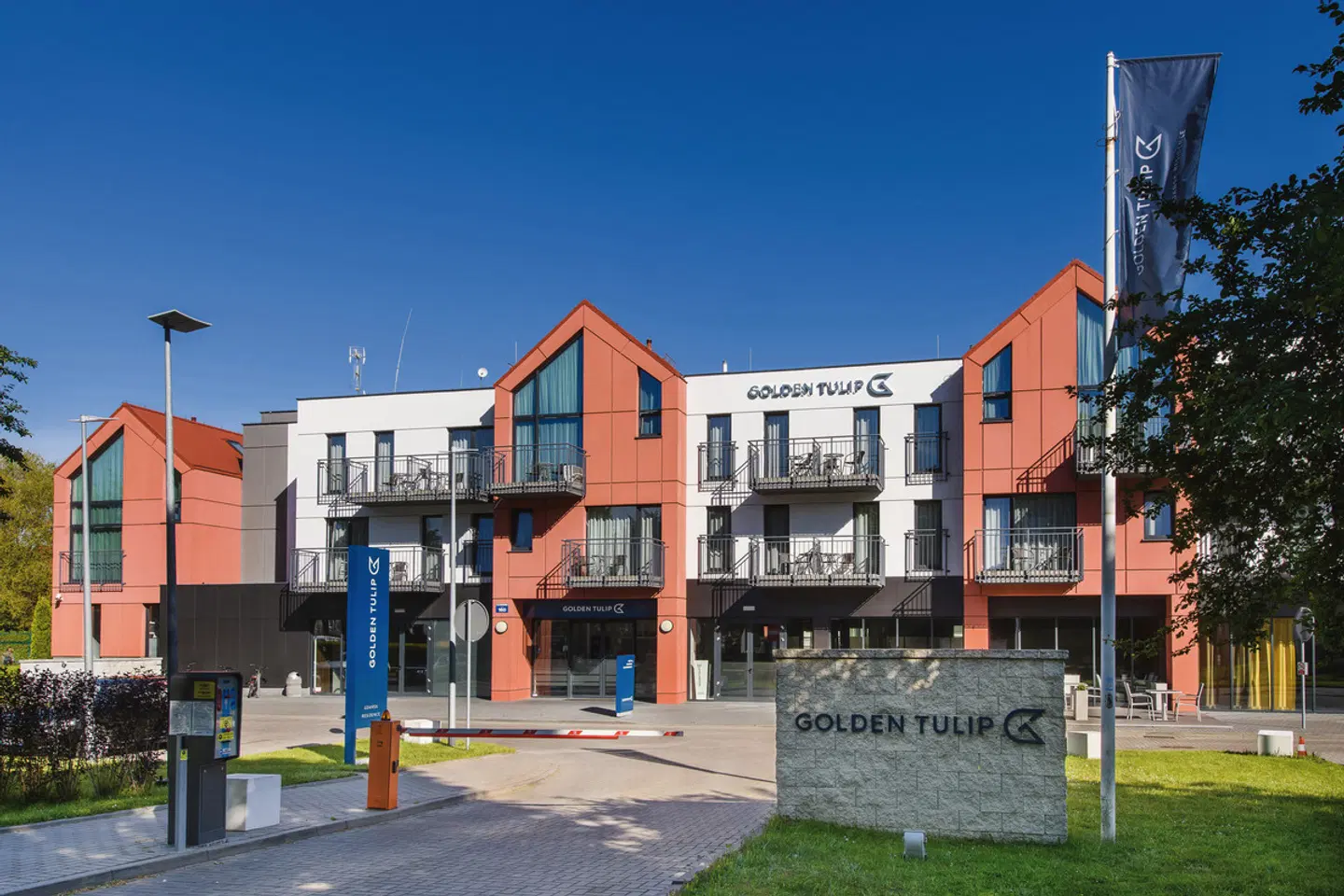 Golden Tulip Gdansk Residence EXTERIOR