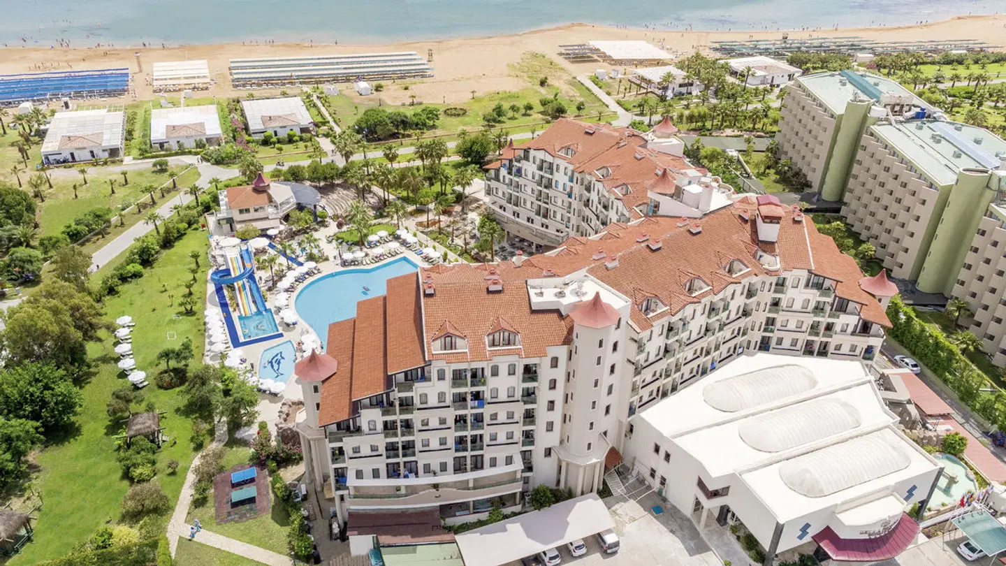 Bella Resort & Spa EXTERIOR