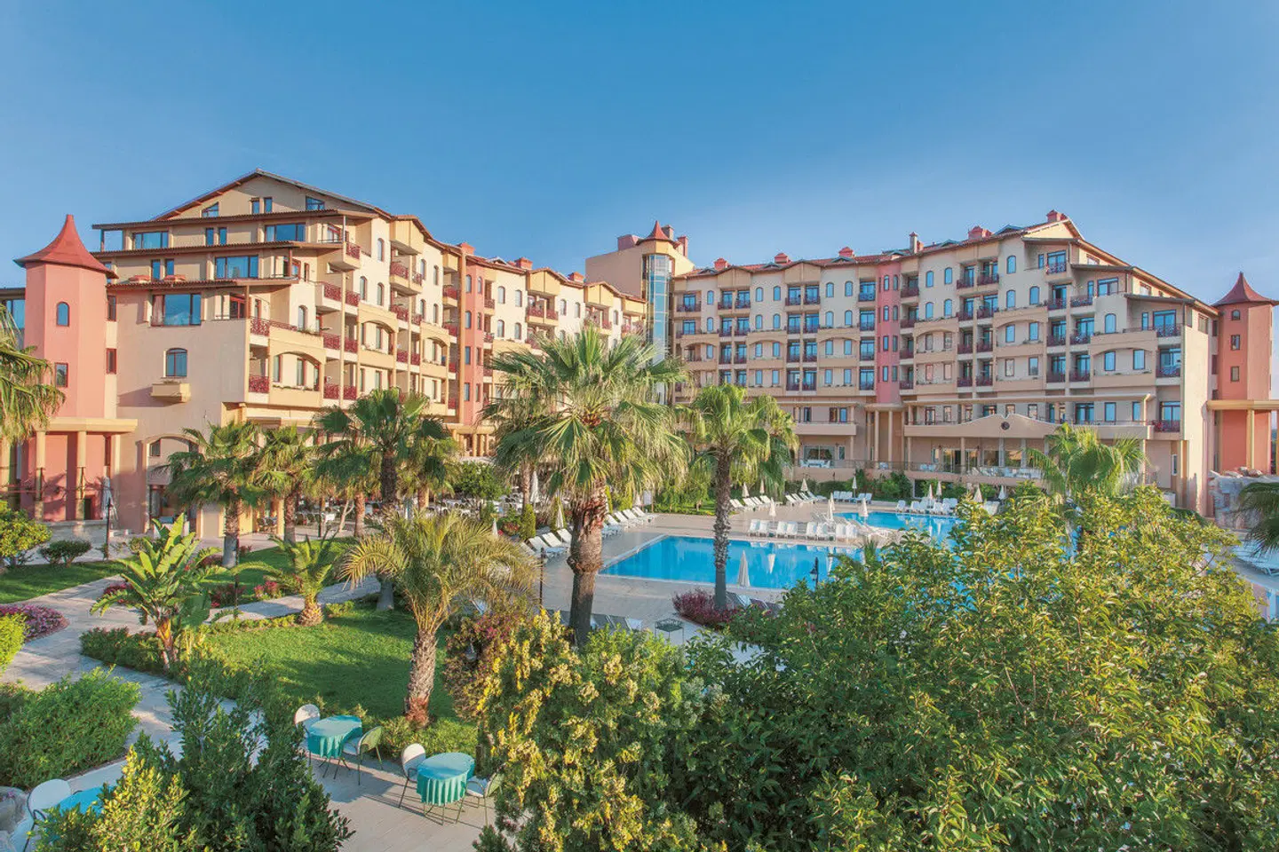 Bella Resort & Spa EXTERIOR