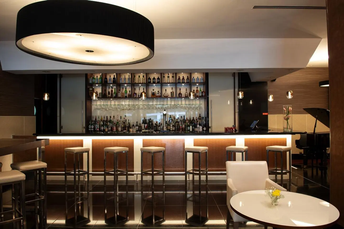 SANA Metropolitan Hotel Bar