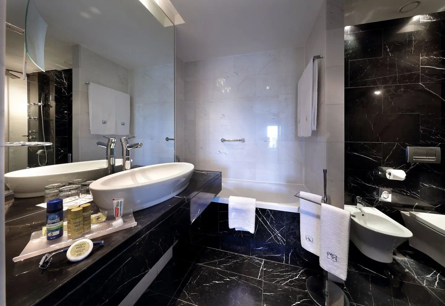 Eurostars Das Letras Badezimmer